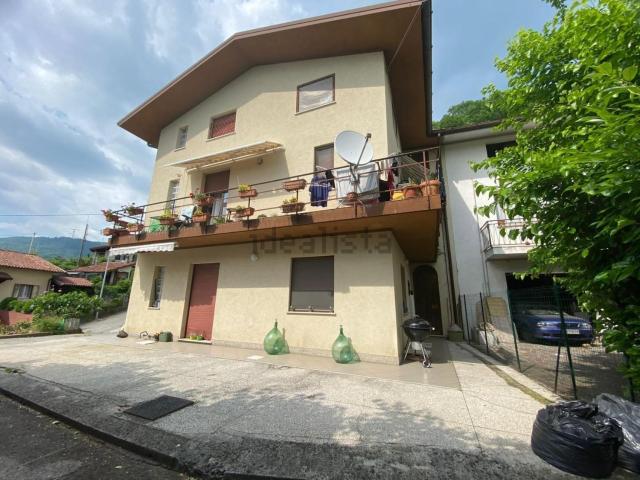 Appartamento in vendita a Tarcento, Friuli-Venezia Giulia