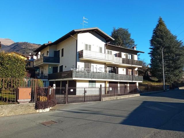 Appartamento in vendita a Parre, Lombardia