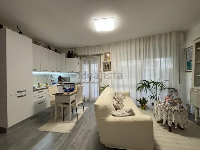 Appartamento in vendita a Sarzana, Liguria