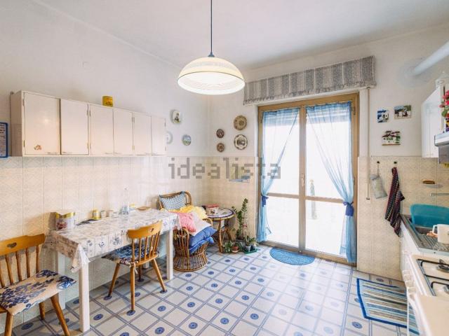 Appartamento in vendita a Oliveto, Imperia