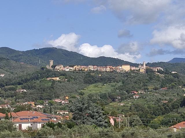 Attico in vendita a Castelnuovo Magra, Liguria