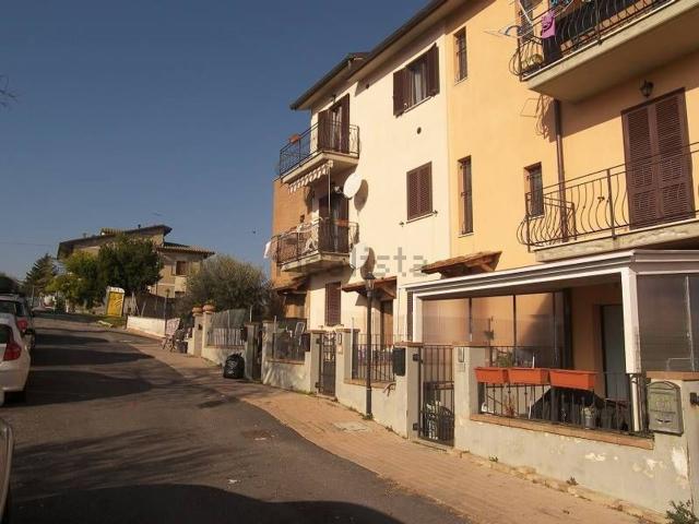 Appartamento in vendita a Torrita, Toscana