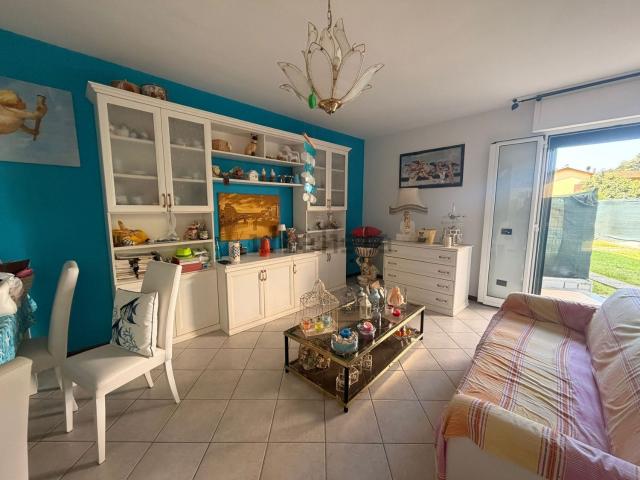 Appartamento in vendita a Prato, Montignoso