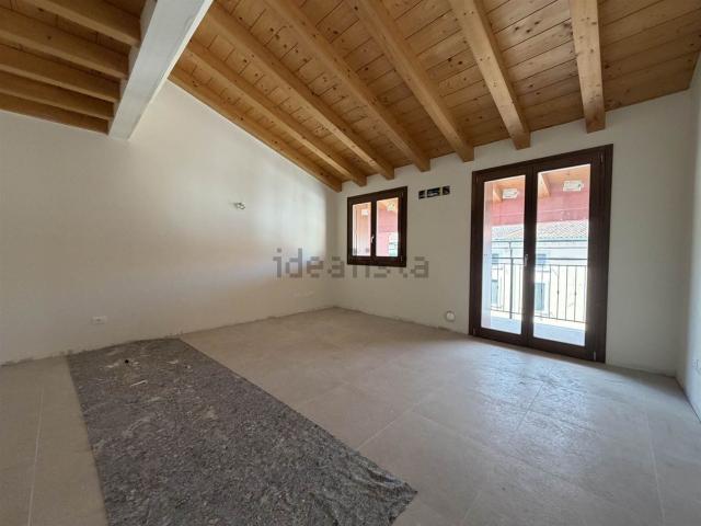 Appartamento in vendita a Belfiore, Veneto