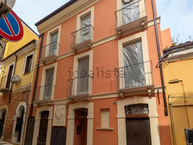 Appartamento in vendita a Santa Barbara, Chieti