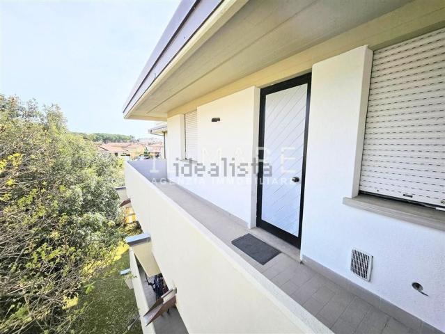 Appartamento in vendita a Ronchi, Marina Di Massa