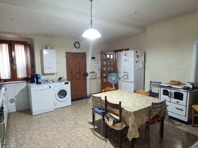 Appartamento in vendita a Scarperia e San Piero, San Piero A Sieve