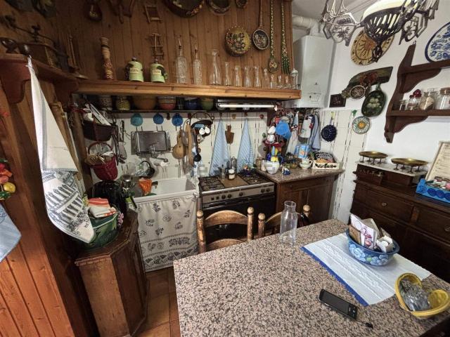 Appartamento in vendita a Borgo Dolomiti, Adria