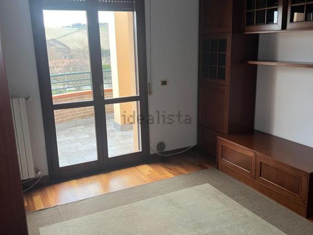 Appartamento in vendita a Vallefoglia, Marche