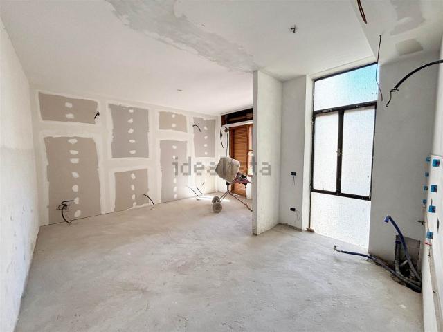 Appartamento in vendita a Isolotto, Firenze