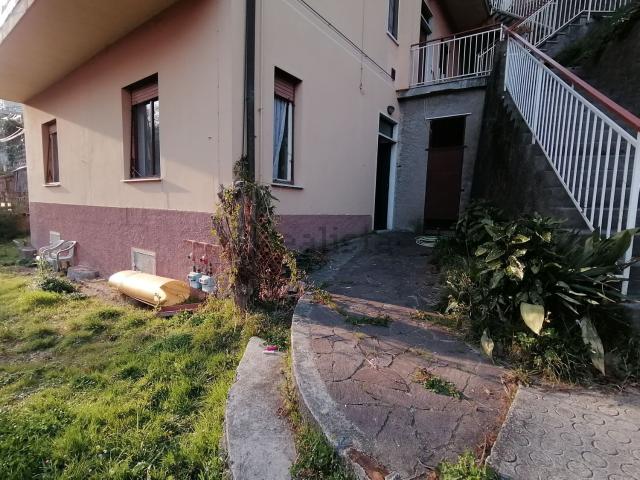 Appartamento in vendita a Ceranesi, Liguria