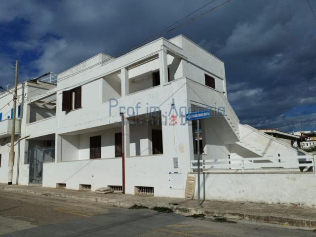 Appartamento in vendita a Carovigno, Torre Santa Sabina