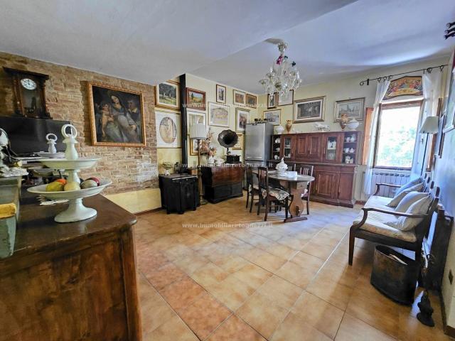 Appartamento in vendita a Centro storico di San Gimignano, San Gimignano