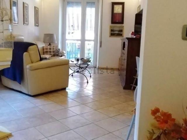 Appartamento in vendita a Quercioli, Marina Di Massa