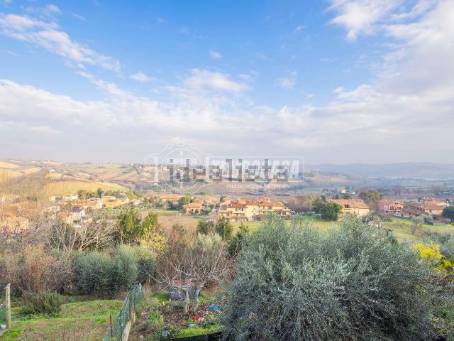 Appartamento in vendita a Marche, Ancona
