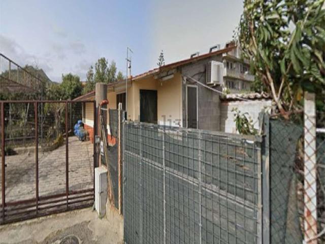 Appartamento in vendita a Calabria, Reggio Calabria
