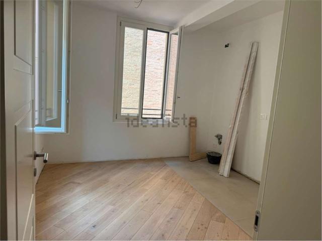 Appartamento in vendita a Centro Storico, Modena