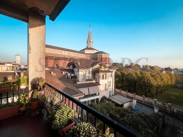 Appartamento in vendita a Cesano Maderno, Binzago