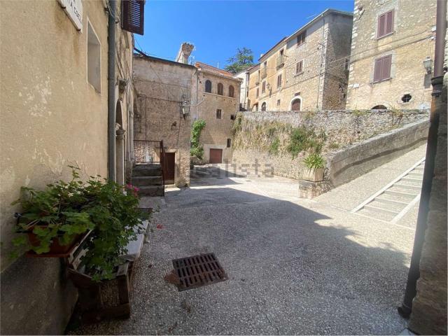 Appartamento in vendita a Alvito, Lazio