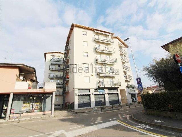 Appartamento in vendita a Osio Sotto, Lombardia