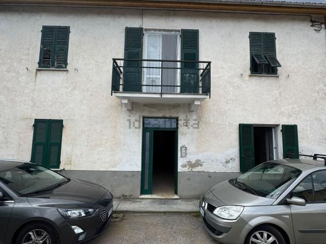 Appartamento in vendita a Bragno, Cairo Montenotte