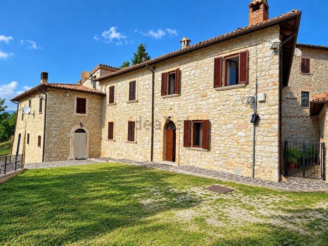 Appartamento in vendita a Collazzoni, Preci