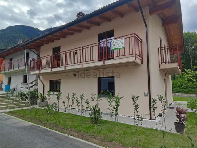 Appartamento in vendita a Champdepraz, Aosta