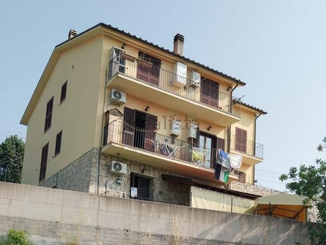 Appartamento in vendita a Montefranco, Umbria