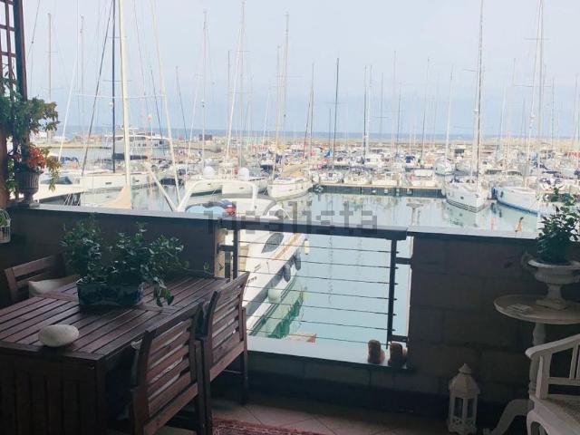 Appartamento in vendita a Varazze, Liguria