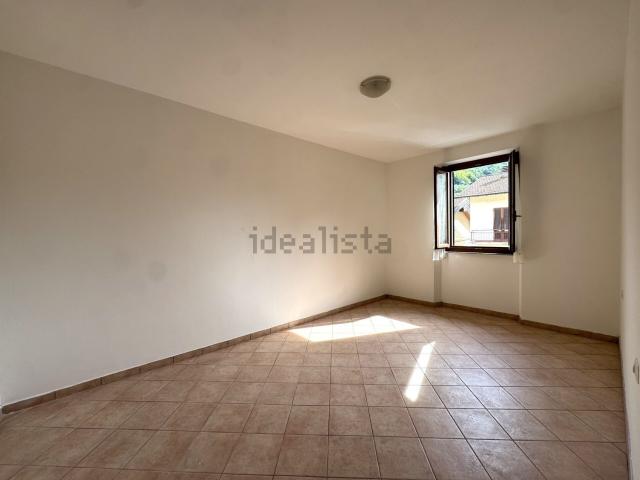 Appartamento in vendita a Mercatale, Vernio