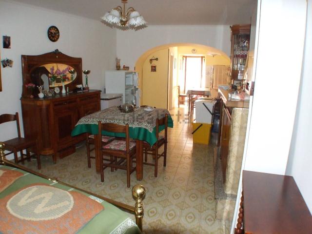 Appartamento in vendita a Pereto, Abruzzo
