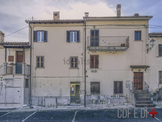 Appartamento in vendita a Montorio In Valle, Lazio