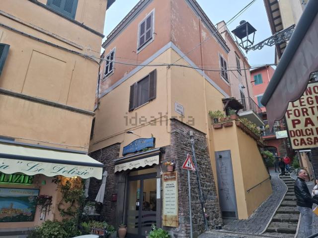 Appartamento in vendita a Nemi, Roma Capitale