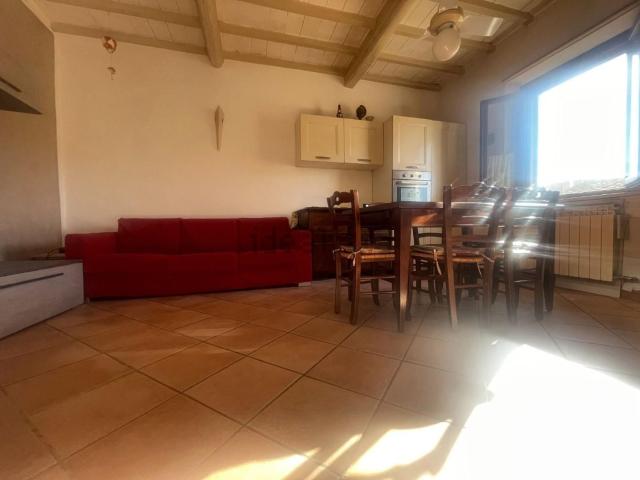 Appartamento in vendita a Lecchi, Toscana