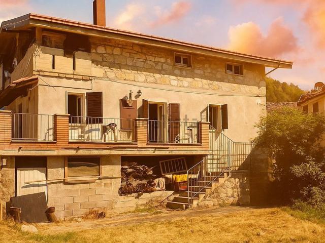 Appartamento in vendita a Borgo Cartaro, Marche