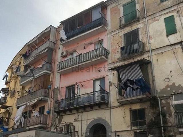 Appartamento in vendita a Caporivo, Castellammare Di Stabia