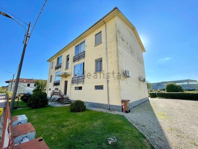 Appartamento in vendita a Piemonte, Novara