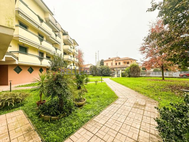 Appartamento in vendita a Castelletto, Abbiategrasso