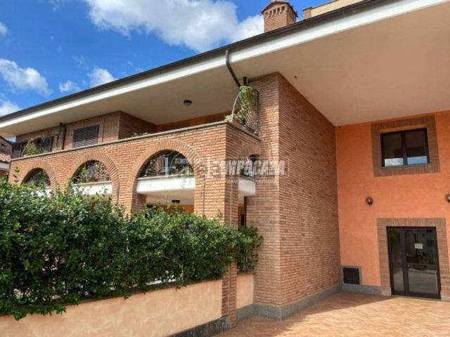 Appartamento in vendita a Roma Capitale, Lazio