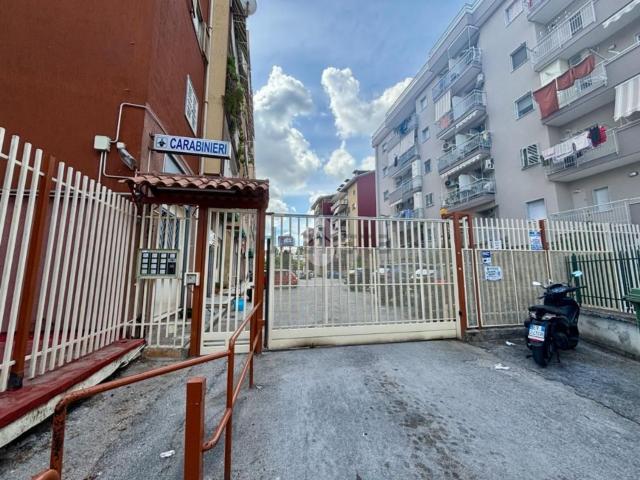 Appartamento in vendita a Calvizzano, Napoli