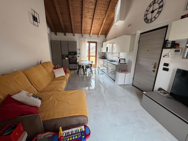Appartamento in vendita a Gessate, Lombardia