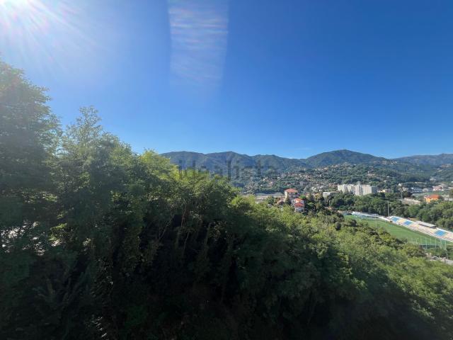 Appartamento in vendita a Val Polcevera, Serra Riccò