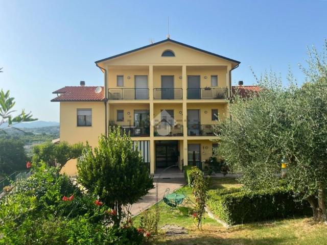 Appartamento in vendita a Amelia, Umbria