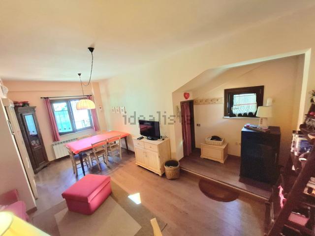 Appartamento in vendita a Rocca di Mezzo, L'Aquila