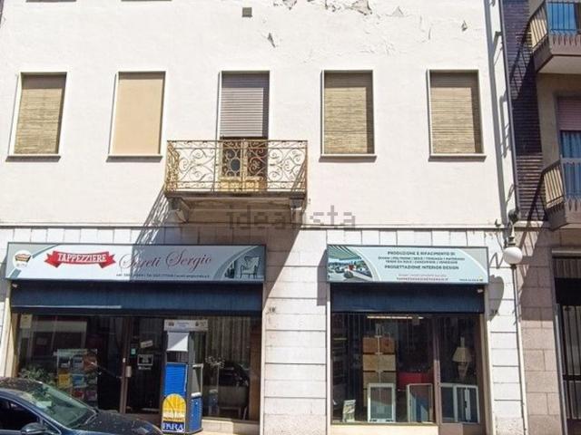Appartamento in vendita a Trecate, Novara