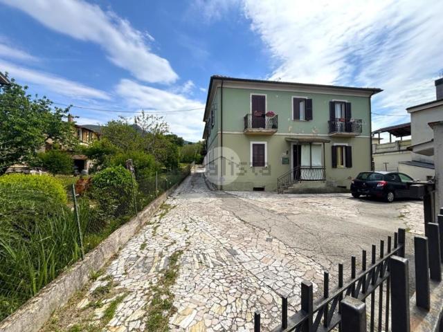 Appartamento in vendita a San Gemini, Umbria
