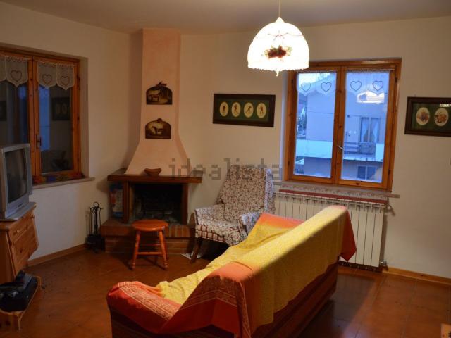 Appartamento in vendita a Ovindoli, Abruzzo