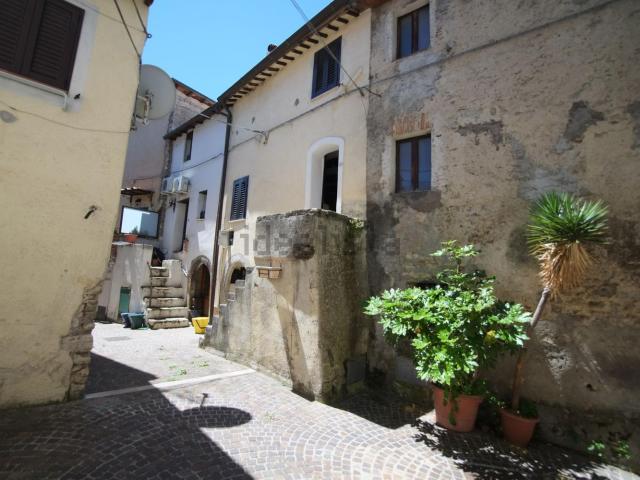 Appartamento in vendita a Ponticelli Sabino, Scandriglia