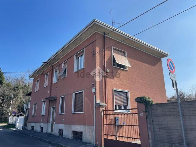 Appartamento in vendita a Oltresempione, Legnano