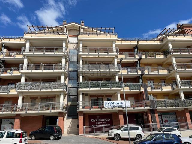Appartamento in vendita a Termoli, Molise